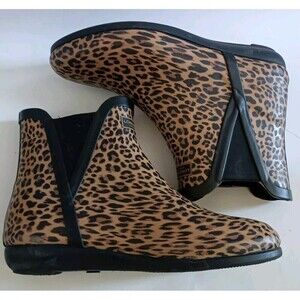 Leopard Print Rain Boots